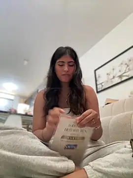 Gaby zahir  online show from March 22, 2025, 3:42 pm