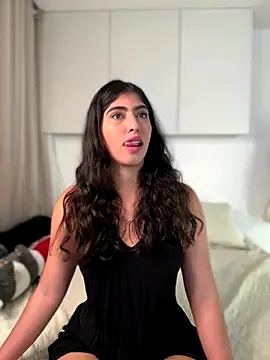 Gaby zahir  online show from October 8, 2025, 12:14 pm