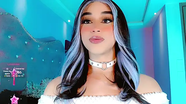 Snapshot of BimboCurvyy chatting on December 14, 2025, 11:59 am BimboCurvyy online show from December 14, 2025, 11:59 am