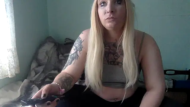 Snapshot of alexabunni chatting on June 28, 2026, 2:45 pm alexabunni online show from June 28, 2026, 2:45 pm