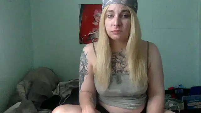 Snapshot of alexabunni chatting on July 28, 2026, 2:13 pm alexabunni online show from July 28, 2026, 2:13 pm
