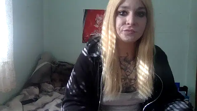 Snapshot of alexabunni chatting on August 4, 2026, 1:36 pm alexabunni online show from August 4, 2026, 1:36 pm