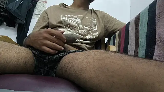 Im Aryan online show from October 26, 2025, 5:24 am