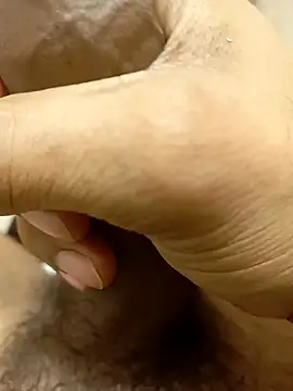 Snapshot of I_addy_77 chatting on November 16, 2025, 5:02 am I addy 77 online show from November 16, 2025, 5:02 am