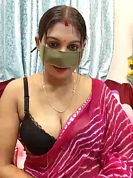 Snapshot of Queen_Dolly chatting on February 25, 2025, 5:58 pm Queen Dolly online show from February 25, 2025, 5:58 pm