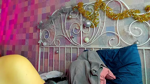 Fera1 Berry online show from December 25, 2024, 3:40 am