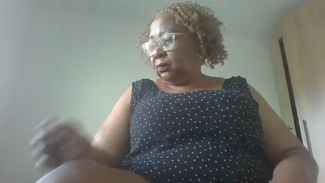 KinkyRicoSaisyours online show from September 13, 2025, 9:53 am