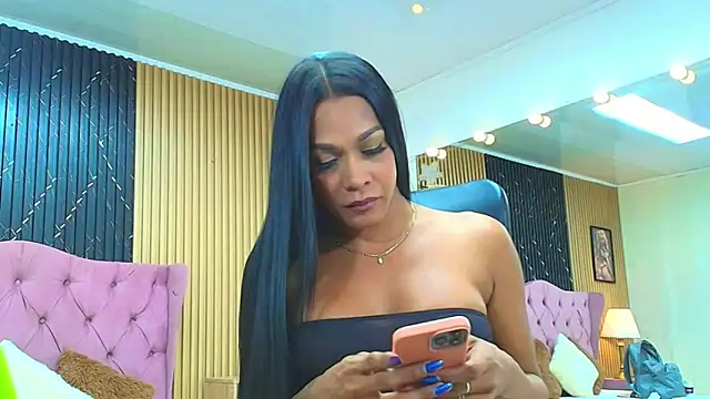 BARBIE BROWNN online show from May 28, 2026, 2:03 pm