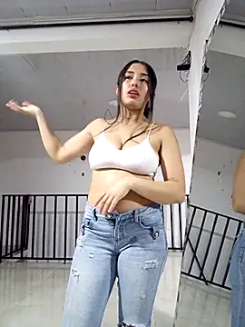 Sofia 888 online show from November 5, 2025, 2:33 am