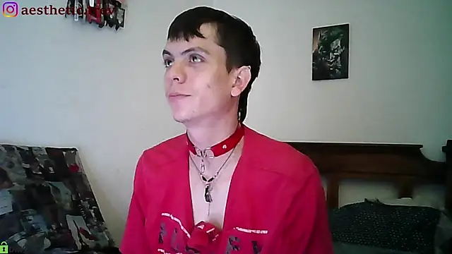 Snapshot of Twink_Temptation chatting on January 5, 2025, 2:38 am Twink Temptation online show from January 5, 2025, 2:38 am