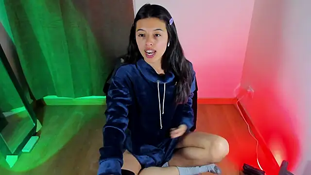 NanaRott online show from December 4, 2025, 1:26 am