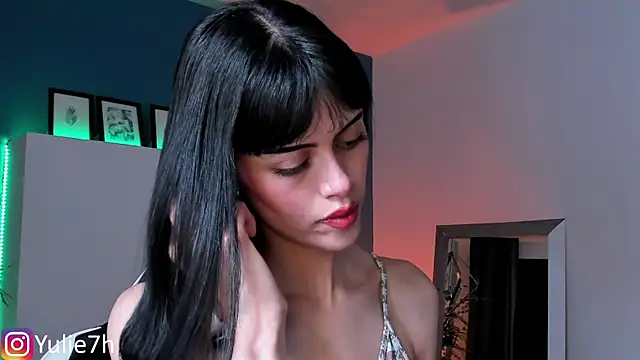 Snapshot of _Jessy_Moon_ chatting on October 26, 2025, 7:31 pm Jessy Moon online show from October 26, 2025, 7:31 pm