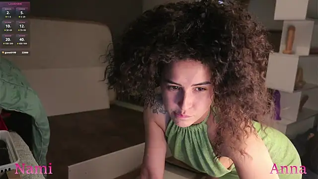 Snapshot of Mari___Anna chatting on December 13, 2025, 7:53 pm Mari Anna online show from December 13, 2025, 7:53 pm