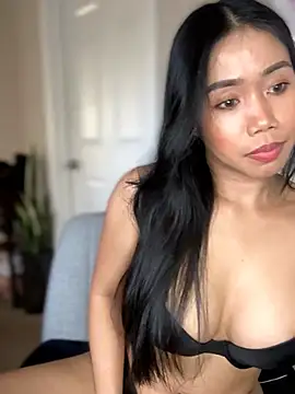 Snapshot of JazzieXo chatting on March 3, 2026, 8:48 pm JazzieXo online show from March 3, 2026, 8:48 pm