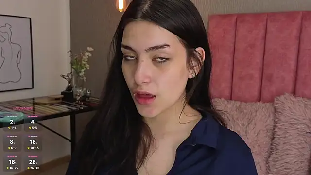 Snapshot of Alexa_Thaylor_ chatting on May 4, 2026, 4:03 pm Alexa Thaylor online show from May 4, 2026, 4:03 pm