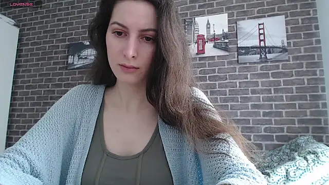  Hot Lady  online show from January 10, 2025, 1:31 pm