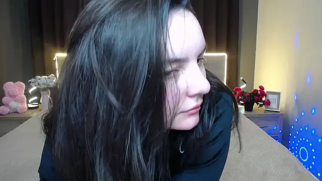 JasmineAsha online show from March 1, 2026, 8:16 am