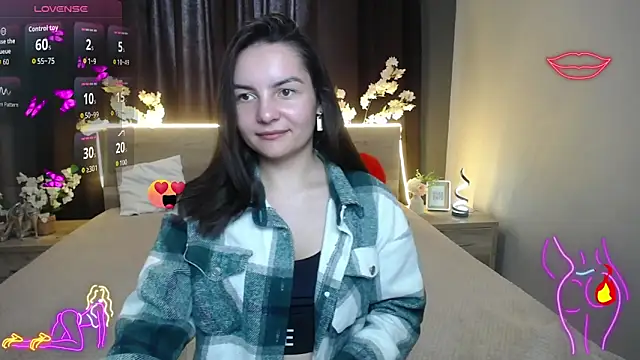 JasmineAsha online show from May 20, 2026, 6:52 am