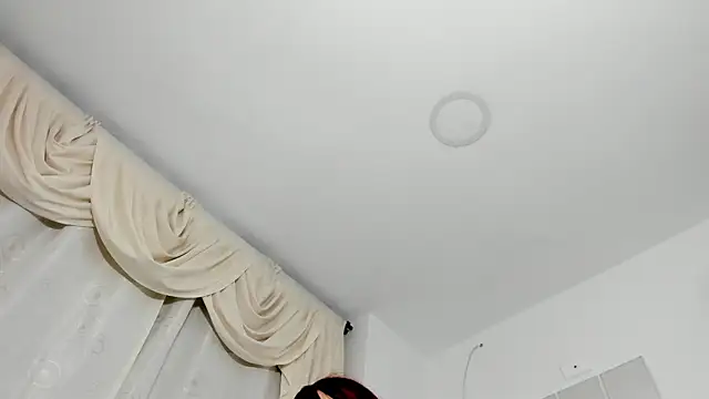 sarita loven online show from November 26, 2025, 4:46 am