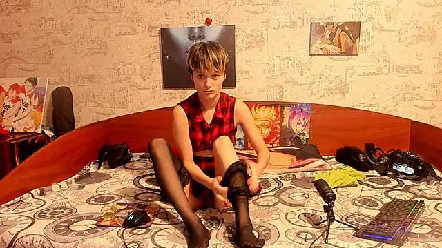 Snapshot of KagamiTayga chatting on October 23, 2025, 2:33 am KagamiTayga online show from October 23, 2025, 2:33 am