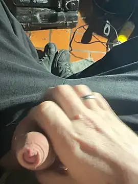 kleinerAlex online show from January 27, 2025, 5:03 am