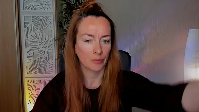 Snapshot of RebeccaMartinez chatting on May 3, 2026, 7:25 am RebeccaMartinez online show from May 3, 2026, 7:25 am