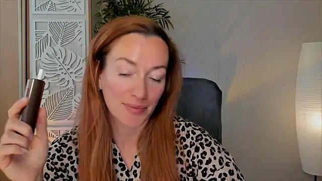 Snapshot of RebeccaMartinez chatting on May 13, 2026, 7:06 am RebeccaMartinez online show from May 13, 2026, 7:06 am