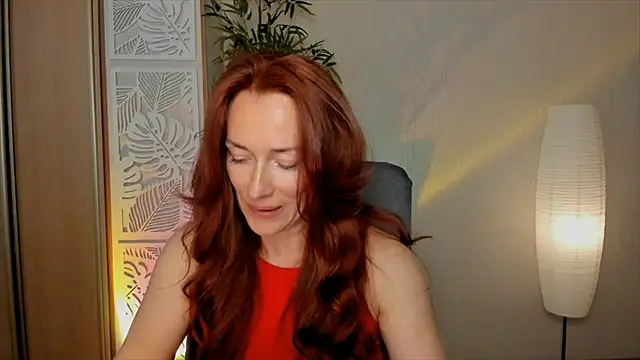 Snapshot of RebeccaMartinez chatting on May 14, 2026, 11:28 am RebeccaMartinez online show from May 14, 2026, 11:28 am