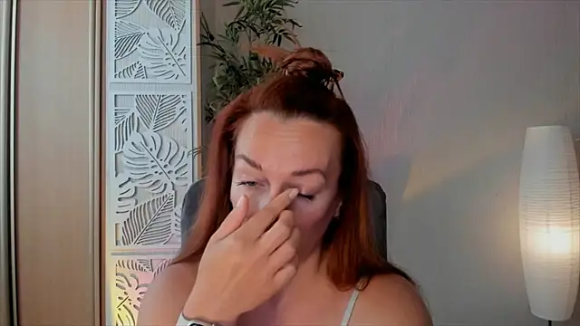 Snapshot of RebeccaMartinez chatting on May 29, 2026, 7:17 am RebeccaMartinez online show from May 29, 2026, 7:17 am