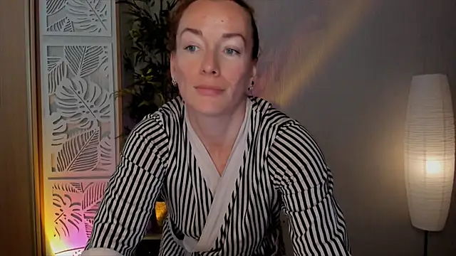 Snapshot of RebeccaMartinez chatting on June 3, 2026, 9:12 am RebeccaMartinez online show from June 3, 2026, 9:12 am