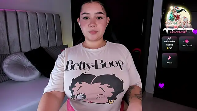 daniela hornny online show from December 29, 2024, 3:11 am