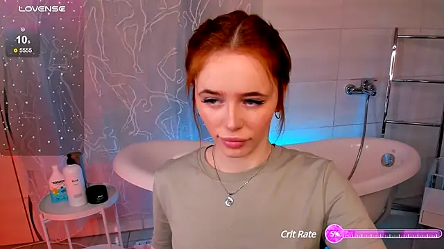 Snapshot of Phoenix_Margo chatting on December 10, 2024, 2:59 am Phoenix Margo online show from December 10, 2024, 2:59 am