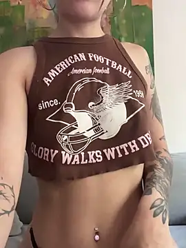 LittleBabyCat22 online show from December 21, 2025, 8:27 pm