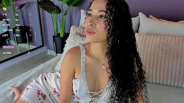Snapshot of susan_cute198 chatting on September 9, 2025, 12:05 pm susan cute198 online show from September 9, 2025, 12:05 pm
