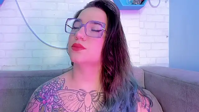 Snapshot of DEVA_BLUE_ chatting on March 6, 2025, 3:46 am DEVA BLUE online show from March 6, 2025, 3:46 am