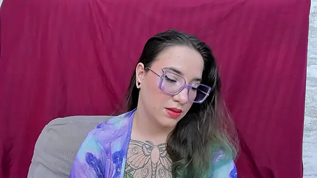 Snapshot of DEVA_BLUE_ chatting on March 12, 2025, 9:24 pm DEVA BLUE online show from March 12, 2025, 9:24 pm