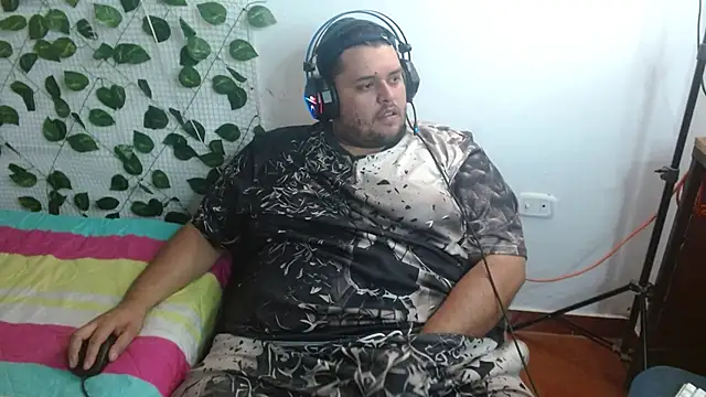 Snapshot of altairstudiosvip_ chatting on January 21, 2025, 1:00 pm altairstudiosvip  online show from January 21, 2025, 1:00 pm