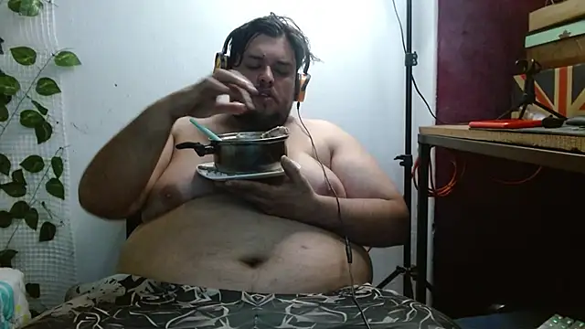 Snapshot of altairstudiosvip_ chatting on February 1, 2025, 7:13 pm altairstudiosvip  online show from February 1, 2025, 7:13 pm