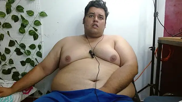 Snapshot of altairstudiosvip_ chatting on February 15, 2025, 1:05 pm altairstudiosvip  online show from February 15, 2025, 1:05 pm