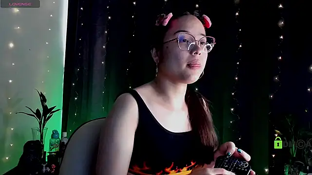 Snapshot of shantalc3rezo chatting on March 21, 2025, 7:46 pm shantalc3rezo online show from March 21, 2025, 7:46 pm