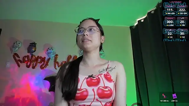 Snapshot of shantalc3rezo chatting on October 30, 2025, 6:41 pm shantalc3rezo online show from October 30, 2025, 6:41 pm