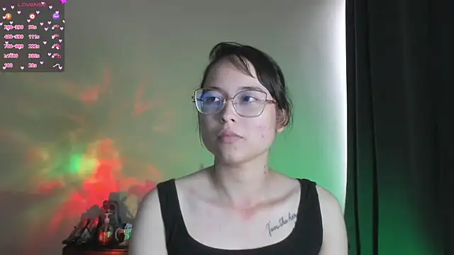 Snapshot of shantalc3rezo chatting on November 25, 2025, 7:47 pm shantalc3rezo online show from November 25, 2025, 7:47 pm