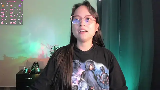 Snapshot of shantalc3rezo chatting on December 16, 2025, 7:30 pm shantalc3rezo online show from December 16, 2025, 7:30 pm