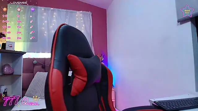 mia thompsonn  online show from March 16, 2026, 1:48 pm