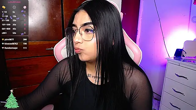 Snapshot of eva_six chatting on December 11, 2024, 12:23 am eva six online show from December 11, 2024, 12:23 am