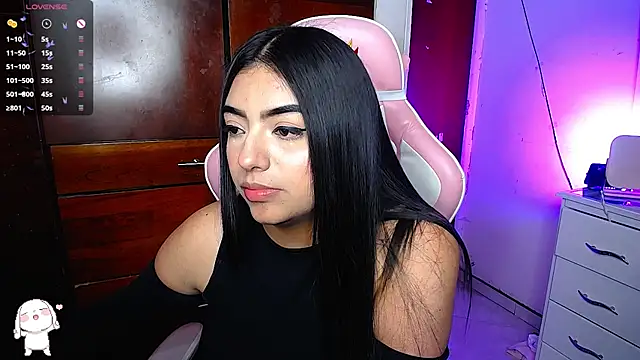 Snapshot of eva_six chatting on December 12, 2024, 7:48 pm eva six online show from December 12, 2024, 7:48 pm