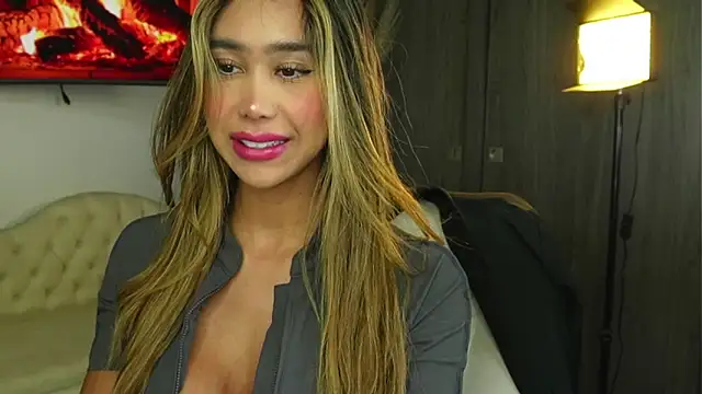 liah v online show from May 7, 2026, 3:01 am