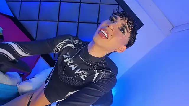 Snapshot of GeorginaCute_ chatting on November 5, 2025, 1:11 pm GeorginaCute online show from November 5, 2025, 1:11 pm