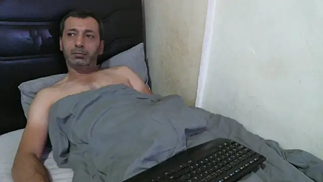 Rator 2 online show from October 15, 2025, 12:11 am