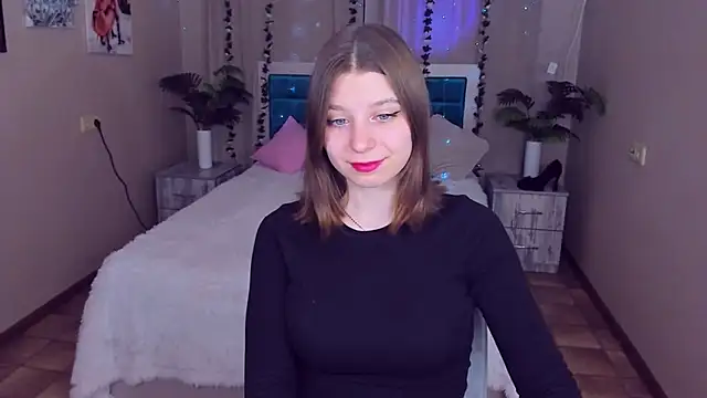 Snapshot of RinaMoore chatting on March 13, 2025, 12:56 pm RinaMoore online show from March 13, 2025, 12:56 pm